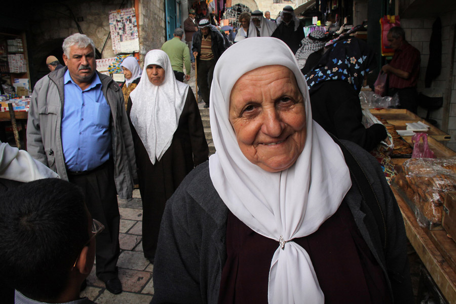 Arab grannies. Arabic бабушка. Old photo Damascus women.